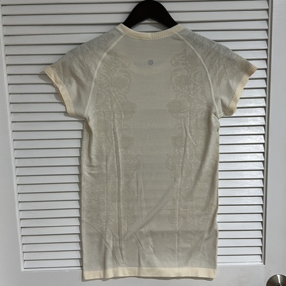 Top - Picture 5 of 7